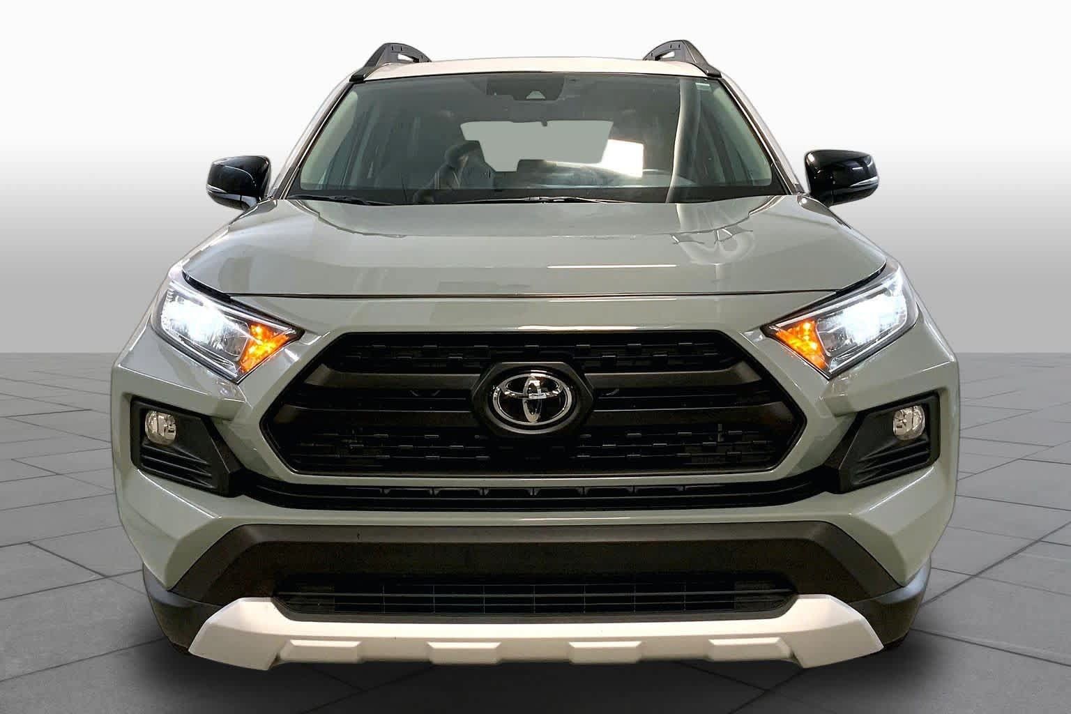 Used 2019 Toyota RAV4 Adventure w/ Cold Weather Package AWD/4WD image 3