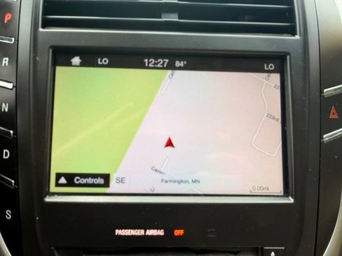 Used 2016 Lincoln MKC Reserve AWD/4WD image 9