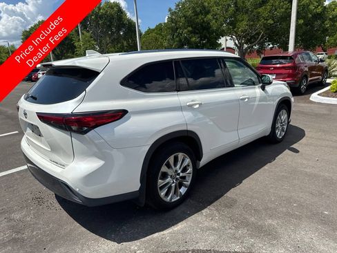 Used 2021 Toyota Highlander Limited AWD/4WD image 5