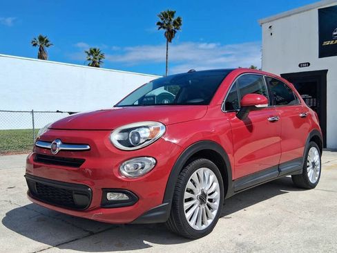 Used 2016 FIAT 500X Lounge image 3