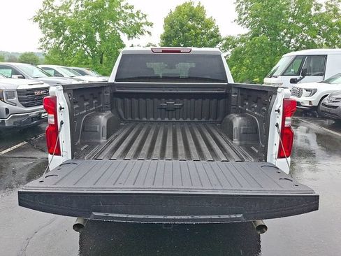 Certified 2026 Chevrolet Silverado 1500 RST w/ RST Select Package AWD/4WD image 16