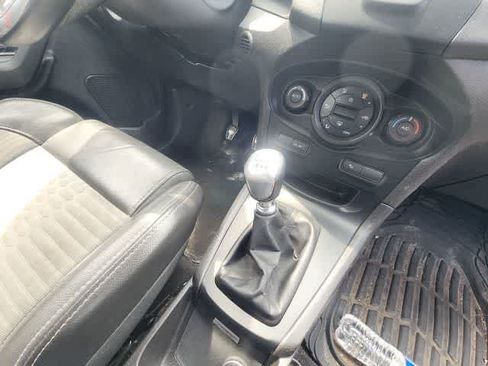 Used 2024 Chevrolet TrailBlazer RS w/ Convenience Package AWD/4WD image 61