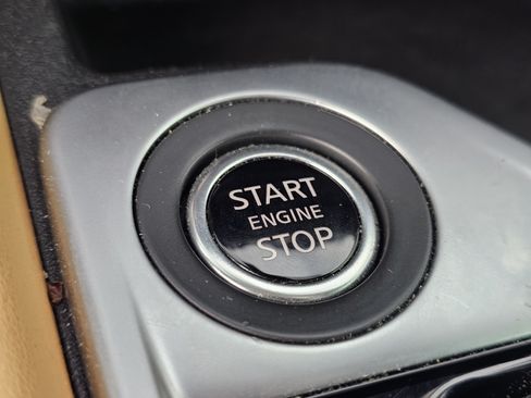 Used 2024 Nissan Sentra SV w/ SV Premium Package FWD image 23