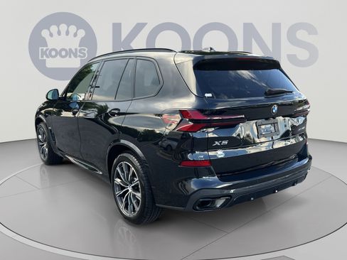 Used 2024 BMW X5 xDrive40i w/ M Sport Package AWD/4WD image 4