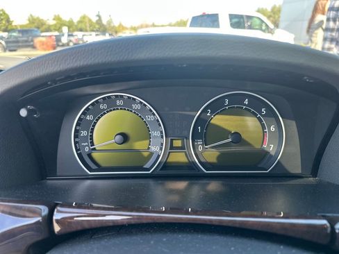 Used 2003 BMW 745Li image 15