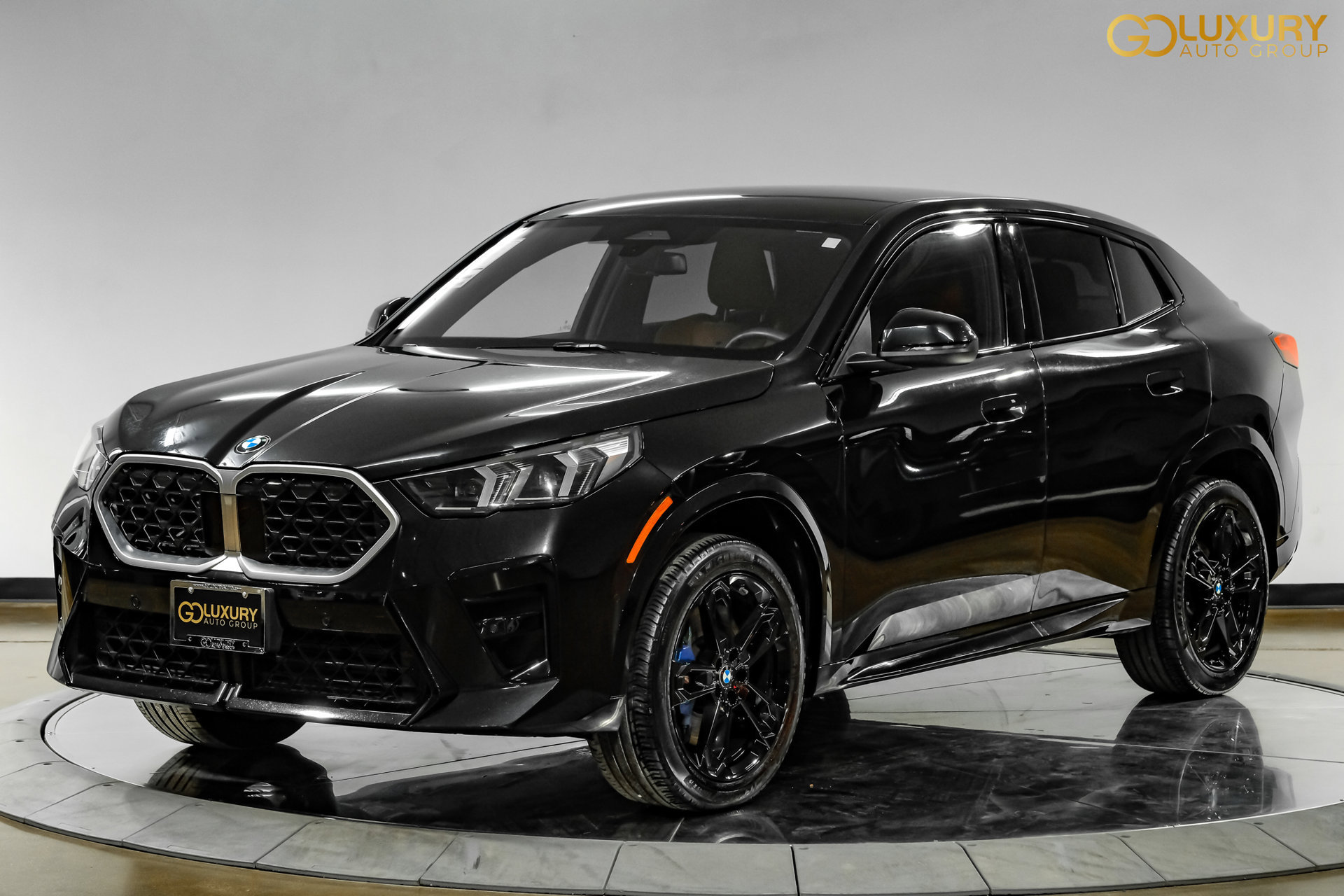 Used 2025 BMW X2 xDrive28i AWD/4WD image 8
