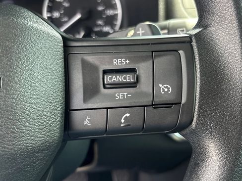 Used 2026 Nissan Rogue S FWD image 12