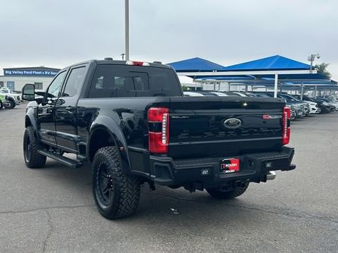 New 2026 Ford F250 Lariat w/ Black Appearance Package image 5