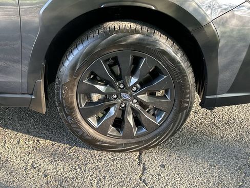 Certified 2024 Subaru Outback Onyx Edition XT AWD/4WD image 13