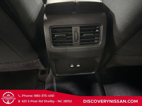 Certified 2025 Nissan Rogue SV AWD/4WD image 30