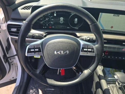 Used 2025 Kia Telluride SX X-Line AWD/4WD image 11