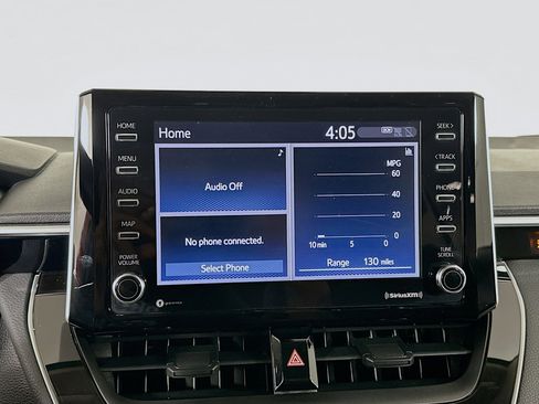 Used 2021 Toyota Corolla LE FWD image 19