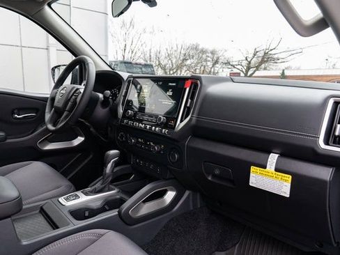 New 2026 Nissan Frontier SV w/ SV Convenience Package AWD/4WD image 28