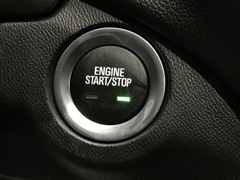 Used 2019 Chevrolet Equinox LT image 26