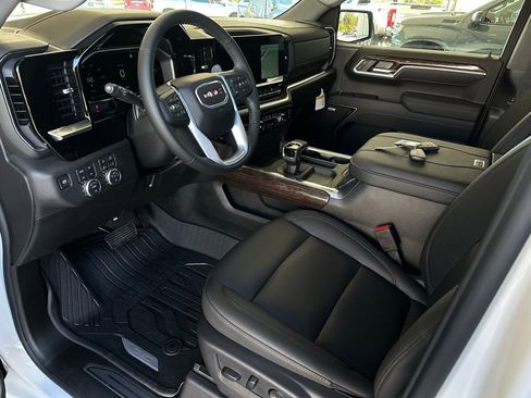 New 2026 GMC Sierra 1500 Elevation w/ Elevation Premium Package image 9