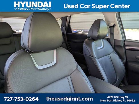 Used 2022 Hyundai Tucson SEL w/ Convenience + Premium Package image 6