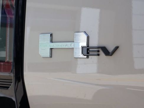 New 2026 GMC Hummer EV SUV AWD/4WD image 7