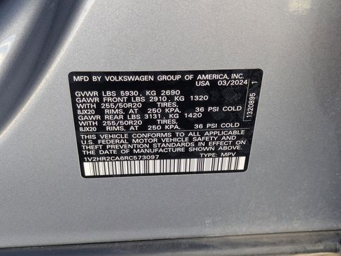 Certified 2024 Volkswagen Atlas SE image 36