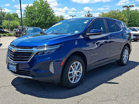 Used 2023 Chevrolet Equinox LT AWD/4WD image 3