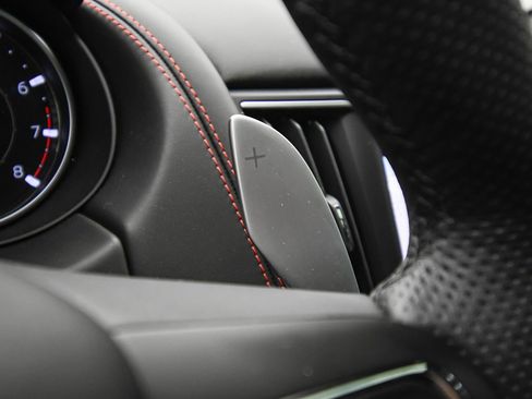 New 2024 Maserati Levante GT Ultima image 36