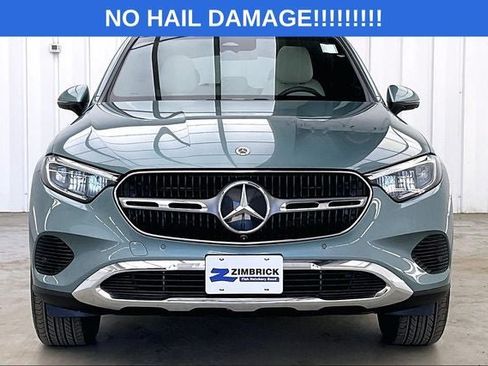 Used 2025 Mercedes-Benz GLC 300 4MATIC image 3