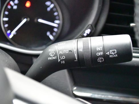 Used 2024 MAZDA CX-30 AWD 2.5 S w/ Premium Package image 39