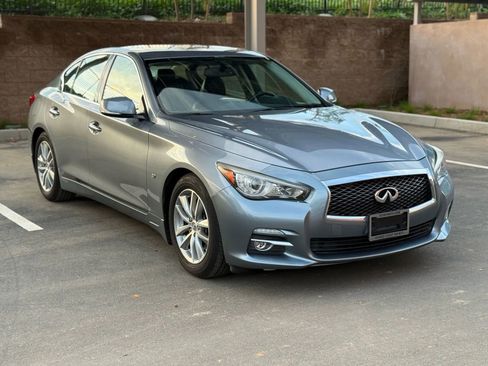 Used 2014 INFINITI Q50 Premium w/ Navigation Package image 3