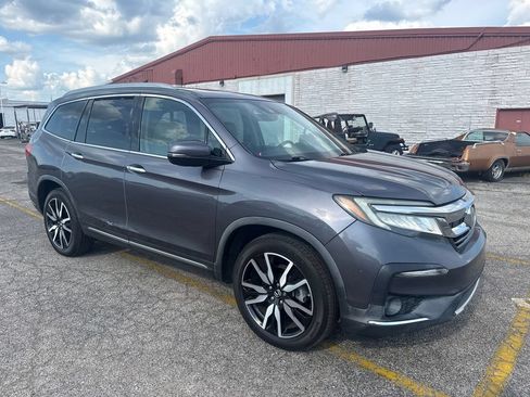 Used 2019 Honda Pilot Touring image 4