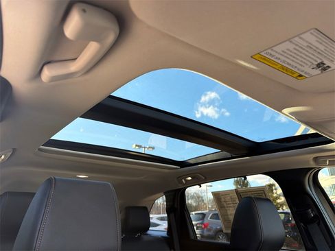 Used 2024 MAZDA CX-90 3.3 Turbo w/ Premium Package image 8