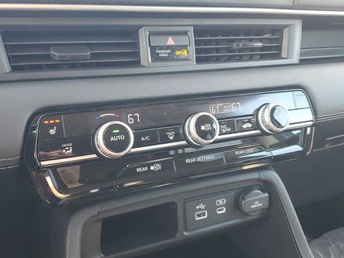 New 2025 Honda Pilot EX-L image 24