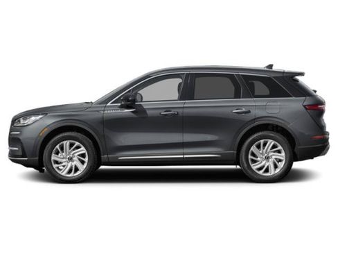 Used 2025 Lincoln Corsair FWD image 3