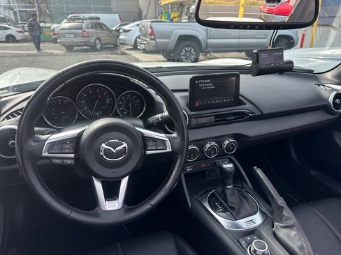 Used 2019 MAZDA MX-5 Miata RF Grand Touring RWD image 14