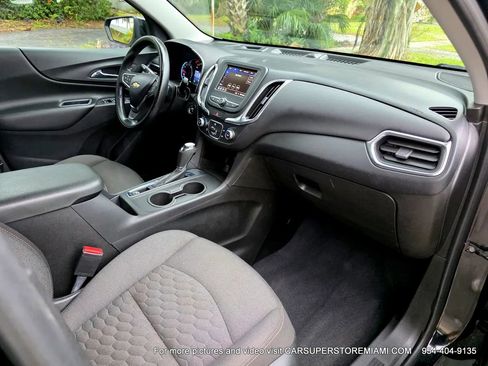 Used 2021 Chevrolet Equinox LT image 27
