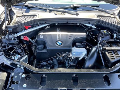 Used 2017 BMW X3 sDrive28i image 10