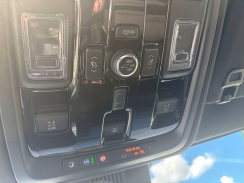 New 2026 GMC Yukon XL Denali Ultimate w/ LPO, Floor Liner Package AWD/4WD image 26
