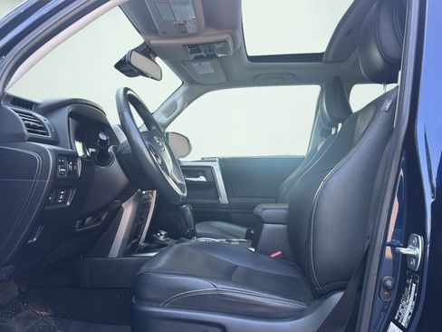 Used 2020 Toyota 4Runner Limited AWD/4WD image 13