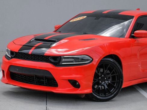 Used 2020 Dodge Charger GT w/ Plus Group RWD image 7