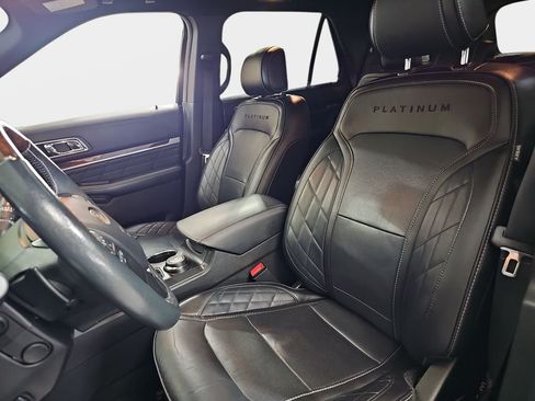 Used 2017 Ford Explorer Platinum AWD/4WD image 18