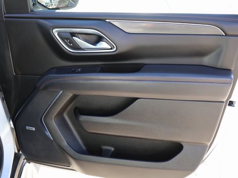 Used 2023 Chevrolet Suburban RST image 12