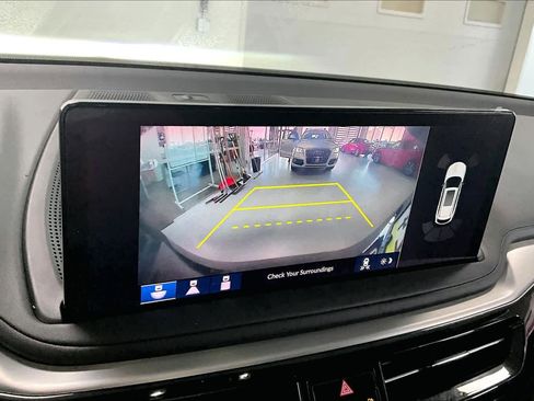 Used 2025 Acura MDX SH-AWD w/ Technology Package image 23