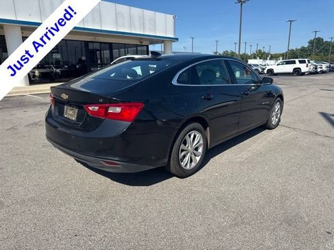 Used 2025 Chevrolet Malibu LT FWD image 3