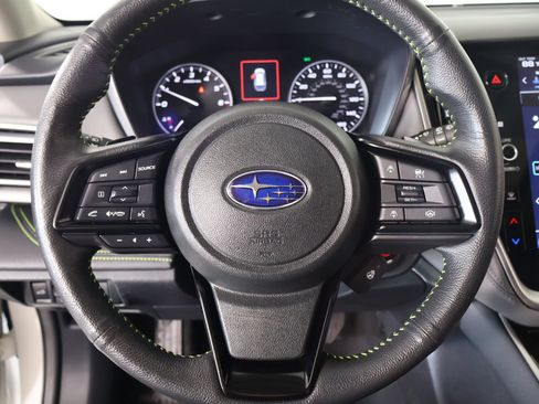 Used 2025 Subaru Outback Onyx Edition AWD/4WD image 3