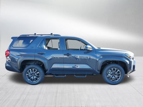 Certified 2025 Toyota 4Runner SR5 image 8