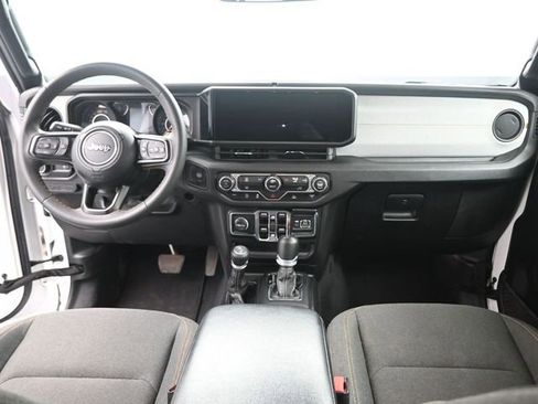 Used 2024 Jeep Wrangler Sport S image 24