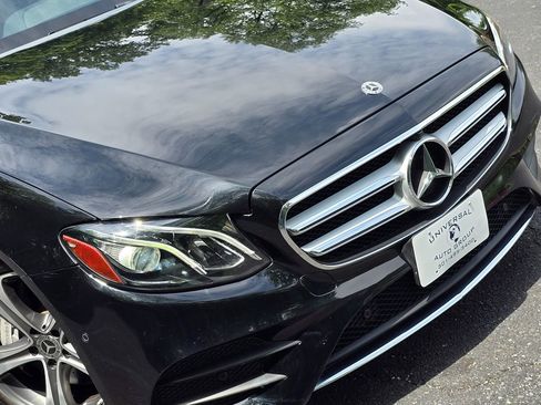 Used 2019 Mercedes-Benz E 450 4MATIC Wagon w/ Premium Package image 72