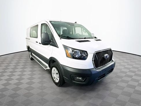 Certified 2025 Ford Transit 250 Low Roof w/ Exterior Upgrade Package RWD image 4