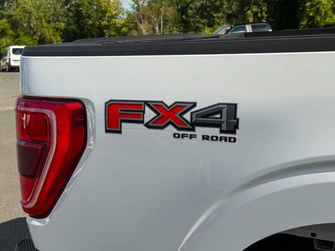 Used 2022 Ford F150 XLT w/ Equipment Group 302A High AWD/4WD image 17