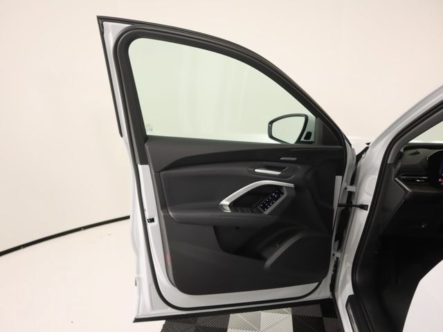 New 2026 Audi Q5 Premium Plus AWD/4WD image 10