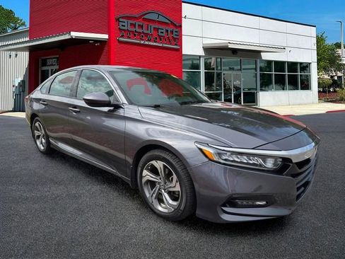 Used 2018 Honda Accord EX-L image 2