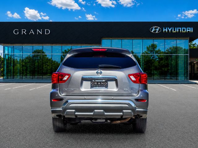 Used 2019 Nissan Pathfinder SL FWD image 5